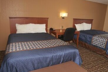 Hollow Inn And Motel