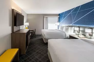 فندق Comfort Inn & Suites Fishers  Indianapolis