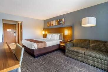 فندق Quality Inn