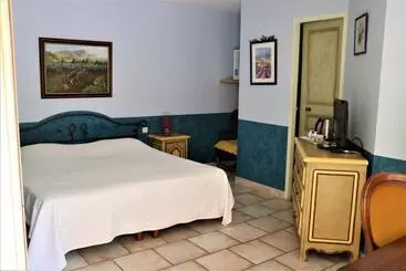 Bed and Breakfast Domaine Les Gendalis