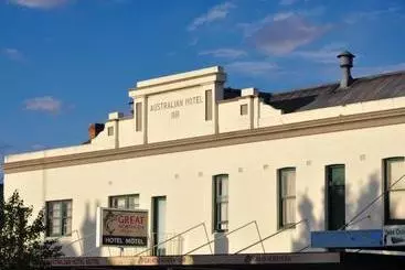 Australian Hotel Motel Yass