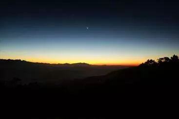 هتل Everest Window View