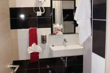 Majatalo Rooms Sport