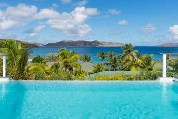 آپارتمان‌های توریست‌ها Villa Alize D'eden