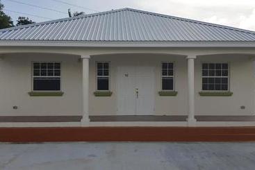 آپارتمانهای توریستها The Good Life