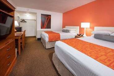 בית מלון כפרי Howard Johnson By Wyndham Atlantic City