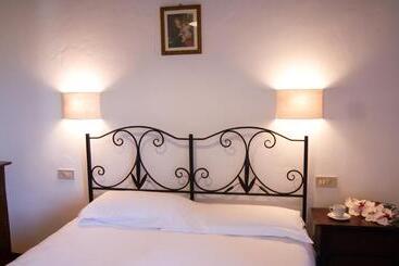 ホテル Borgo Cortinova Marrocco