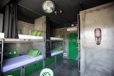 فندق W Hostel Boracay