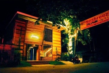 Отель Seabreeze Lodge And Cafe
