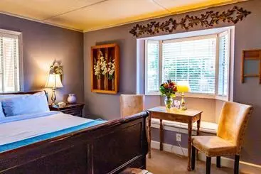 Aamiaismajoitus (B&B) J Patrick Inn