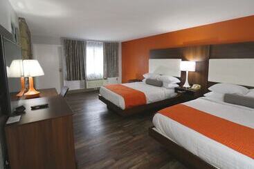 호텔 Howard Johnson By Wyndham Downtown Gatlinburg