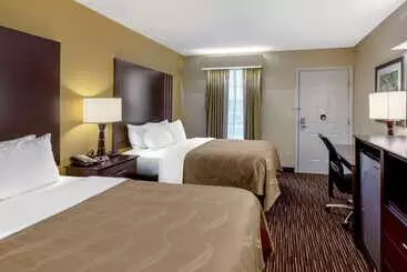 Отель Quality Inn Seneca Us123