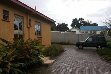 Blue Dove Hotel Arua