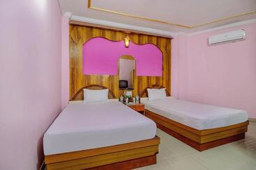 هتل O C K International