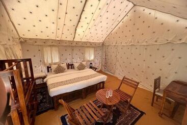 בית מלון כפרי Rangmahal Pushkar By Div Hospitality