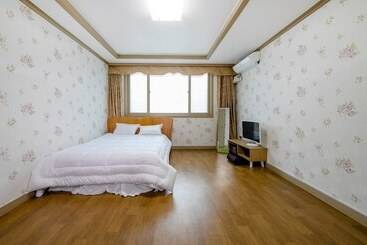 Samcheok Eoulim Pension