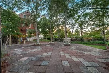 בית מלון כפרי Lumber Baron Inn