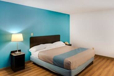 Motel 6 Richmond, In