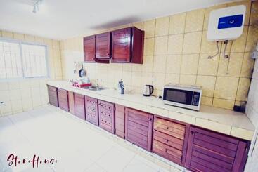 Aparthotel Stone House   Makepe, Douala