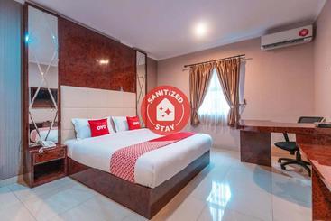 Hotell Oyo Flagship 2131  Binong