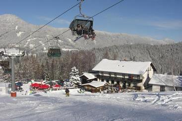 بنسيون Alpengasthof Eichtbauer