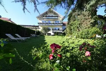 Pension & Apartments Ertl