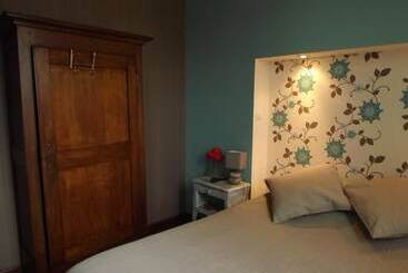 مبيت وإفطار Au Fil De L'aire