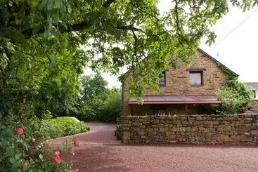 Aamiaismajoitus (B&B) Hôtel Jouet