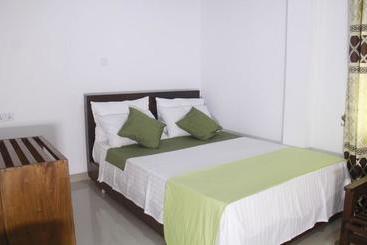 Pension (Hôtel basse catégorie) Punsisi Resort