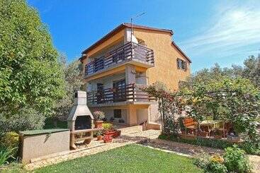 Turista apartmanok Apartment 50