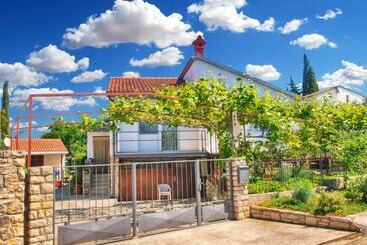 شقق خاصة سياحية Apartment 535