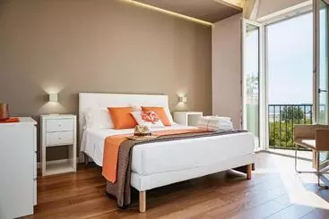 Pensão Stella Del Mare   Pietre Nere Promenade