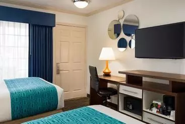 فندق Howard Johnson By Wyndham San Diego State University Area