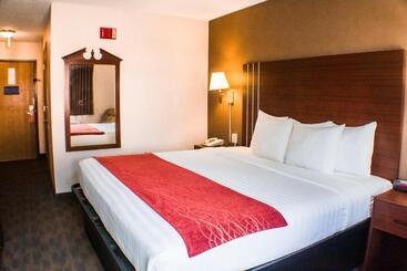 فندق Victorian Inn & Suites York