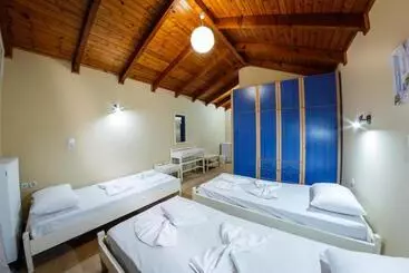 Majatalo Zante Bay Studios