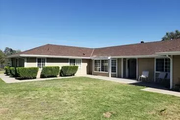 Turistihuoneistot Yosemite Embassy