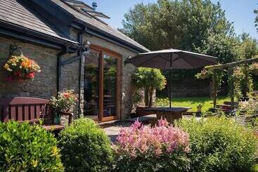 住宿加早餐  Beudy Bach