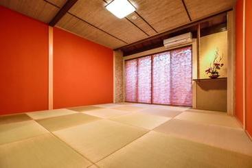 בית פרטי Fushimi Inari Toriimaecho No Yado