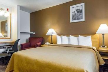 ホテル Quality Inn Oakland Airport