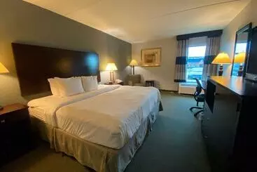 Отель Ramada By Wyndham Luling