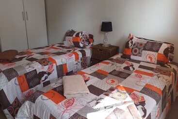 Пансион Dh Guest House