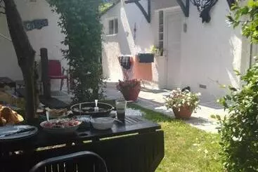 Huoneistohotelli Studio Porto Marina