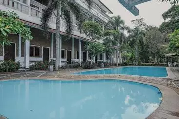 Hotel Reddoorz Near Pantai Florida Anyer