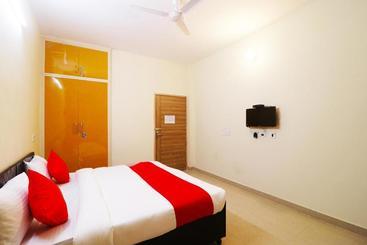 Hotel Oyo 62159 Casa Bela