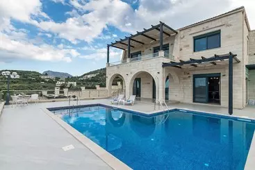 Apartamenty turystyczne Luxury Villa In Kera