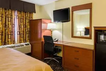 호텔 Quality Inn Meridian