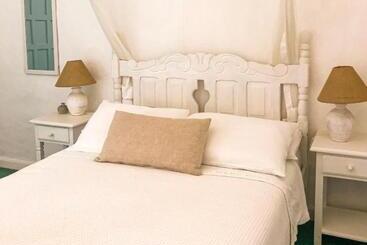 Hotel Lê Marché Hospedaria