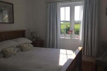 צימר Clashmore Wood