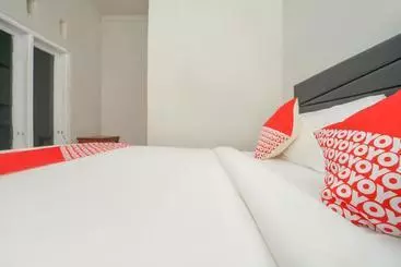 Hotel Oyo 2937 Nindy Homestay 2