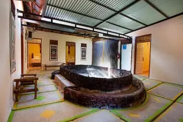 Hotel Handira Homestay Syariah Padang Redpartner